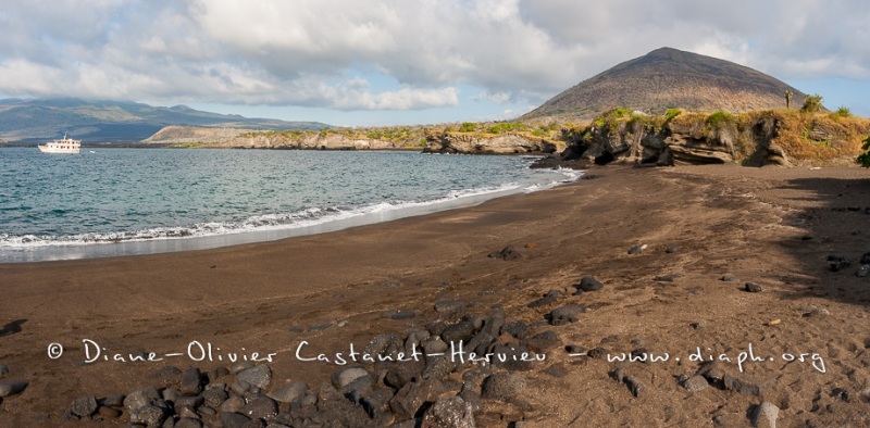 Paysage des Galapagos, île de  Santiago